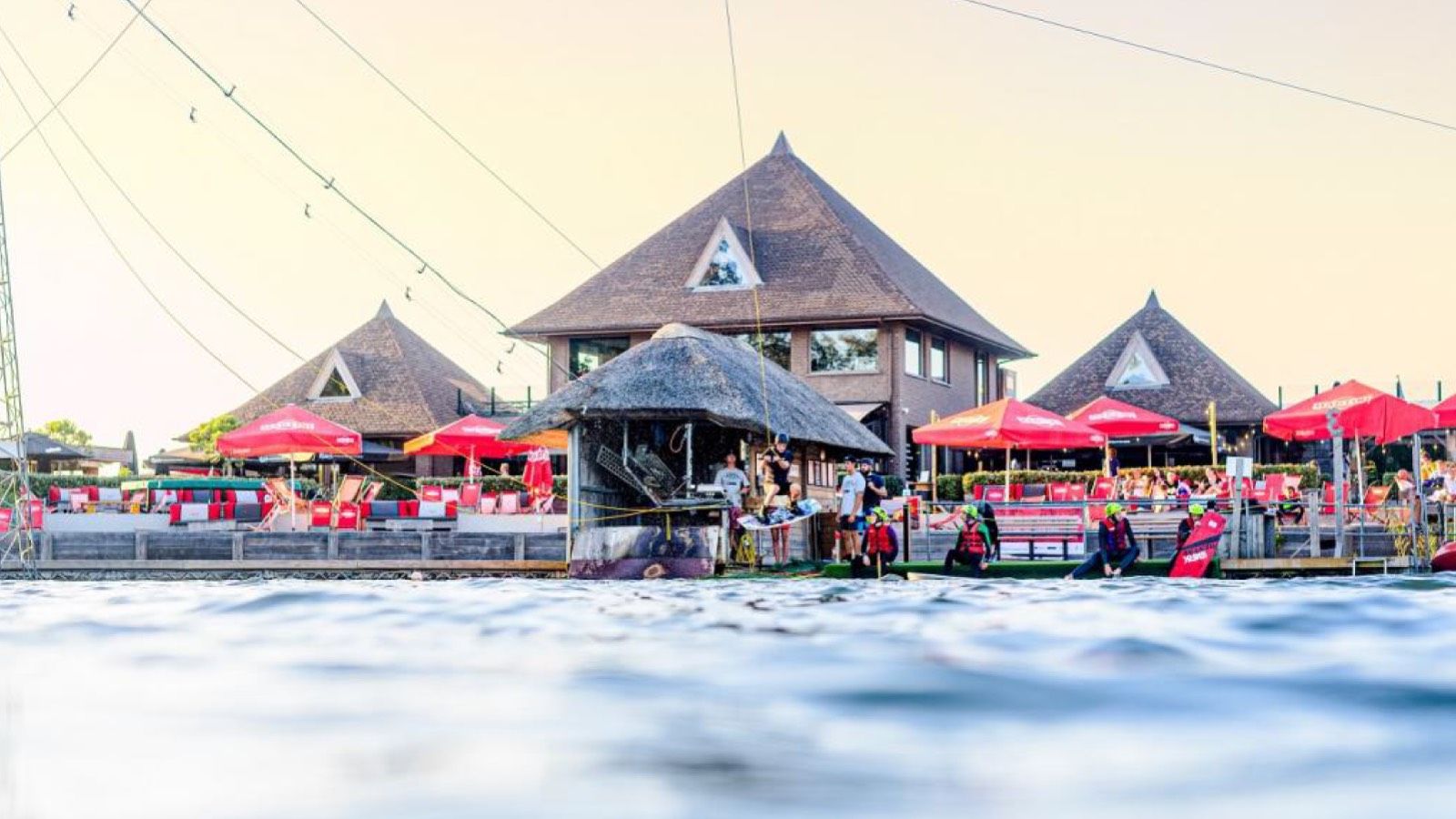 Lakeside Paradise - cable park wakeboard à Knokke-Heist, Belgique